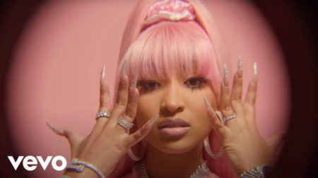 Shenseea releases the video for "Dolly"
